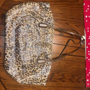 A pretty HOBO purse!